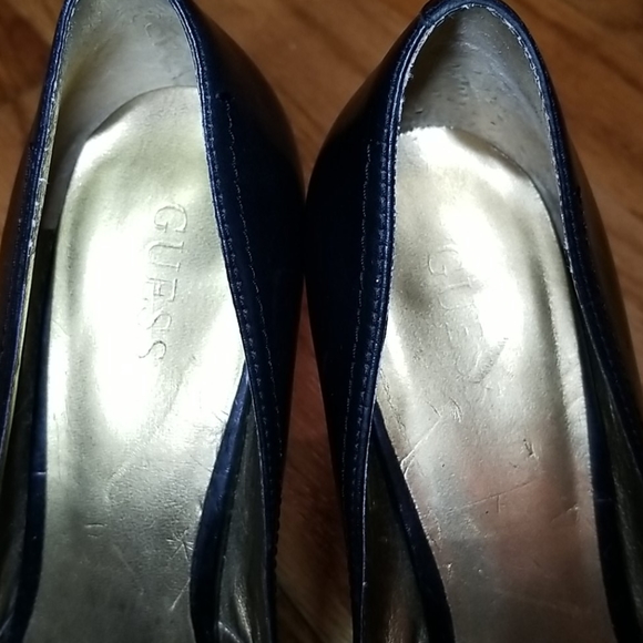 Guess Heels - Picture 6 of 12